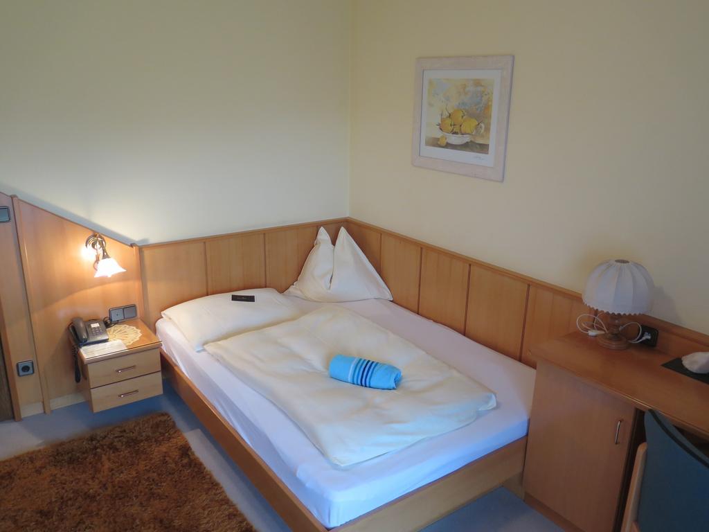 Beautyfarm Landhaus Servus Velden am Wörthersee Quarto foto