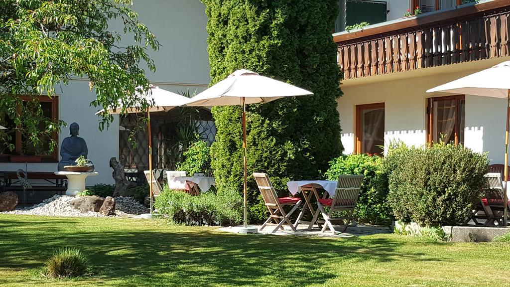 Beautyfarm Landhaus Servus Velden am Wörthersee Exterior foto